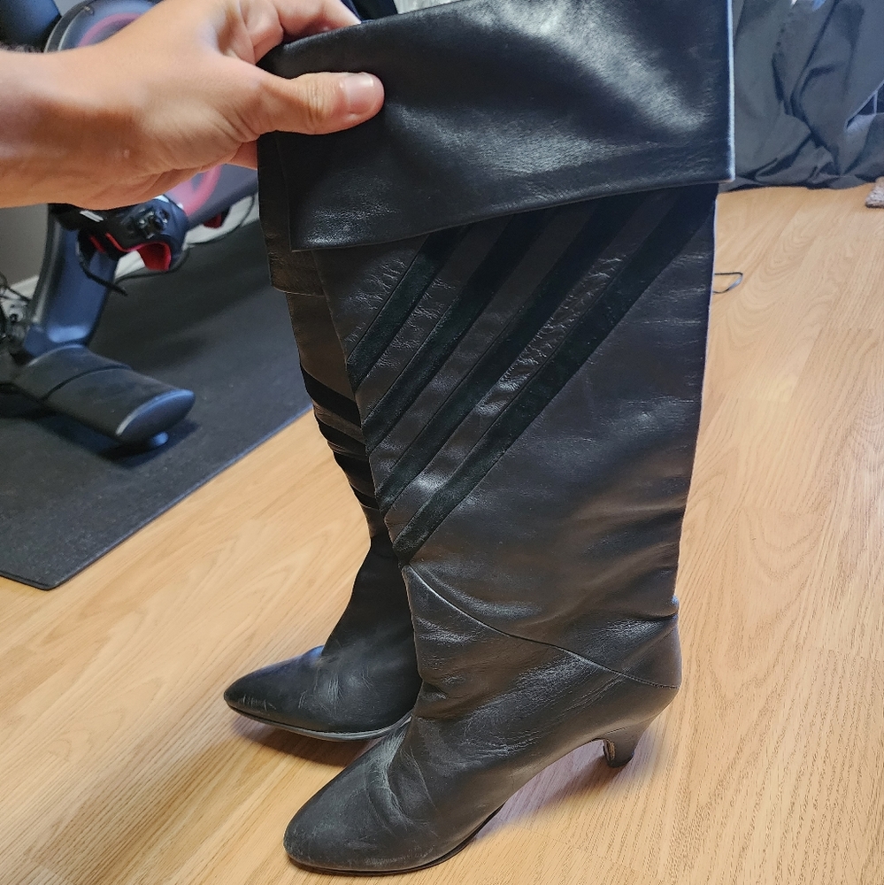 Black boots
